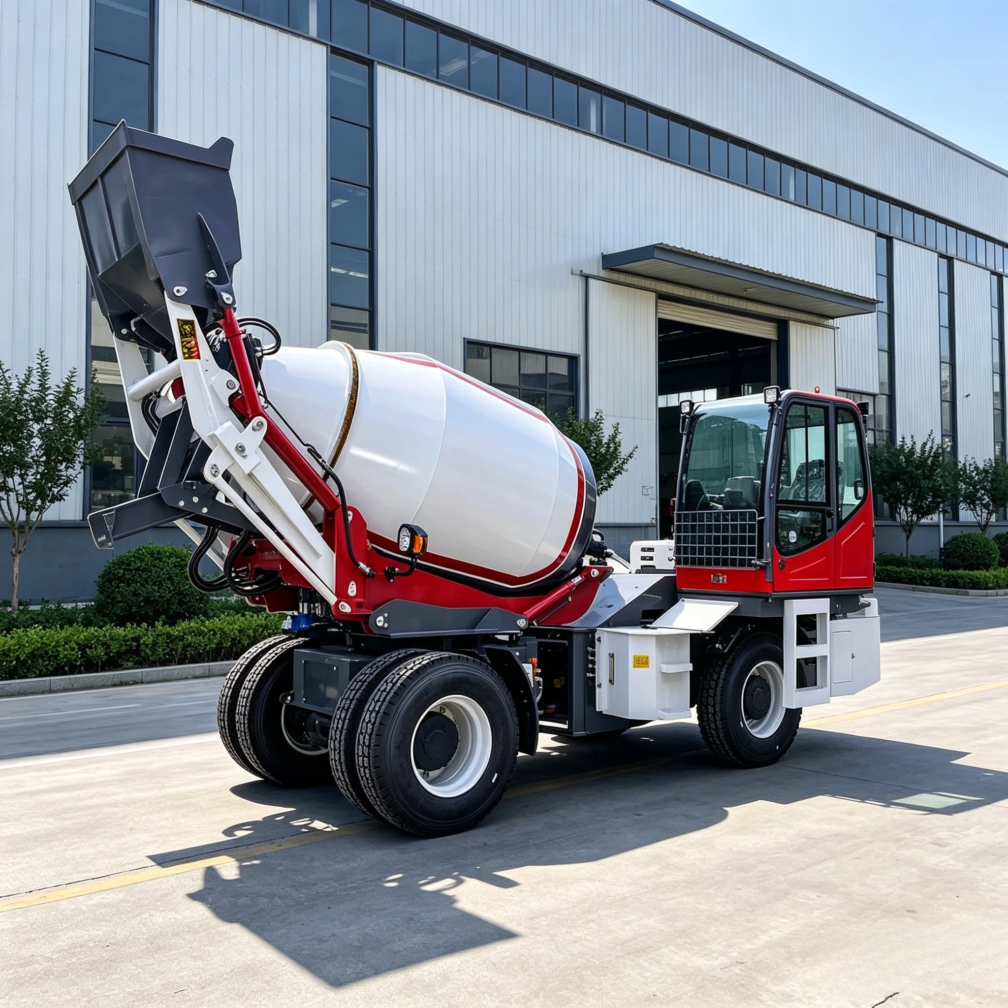 Mobile Self Loading Concrete Mixer Hydraulic Diesel Cement Mixer Truck Concrete Mixing Equipment for Building Projects Custom