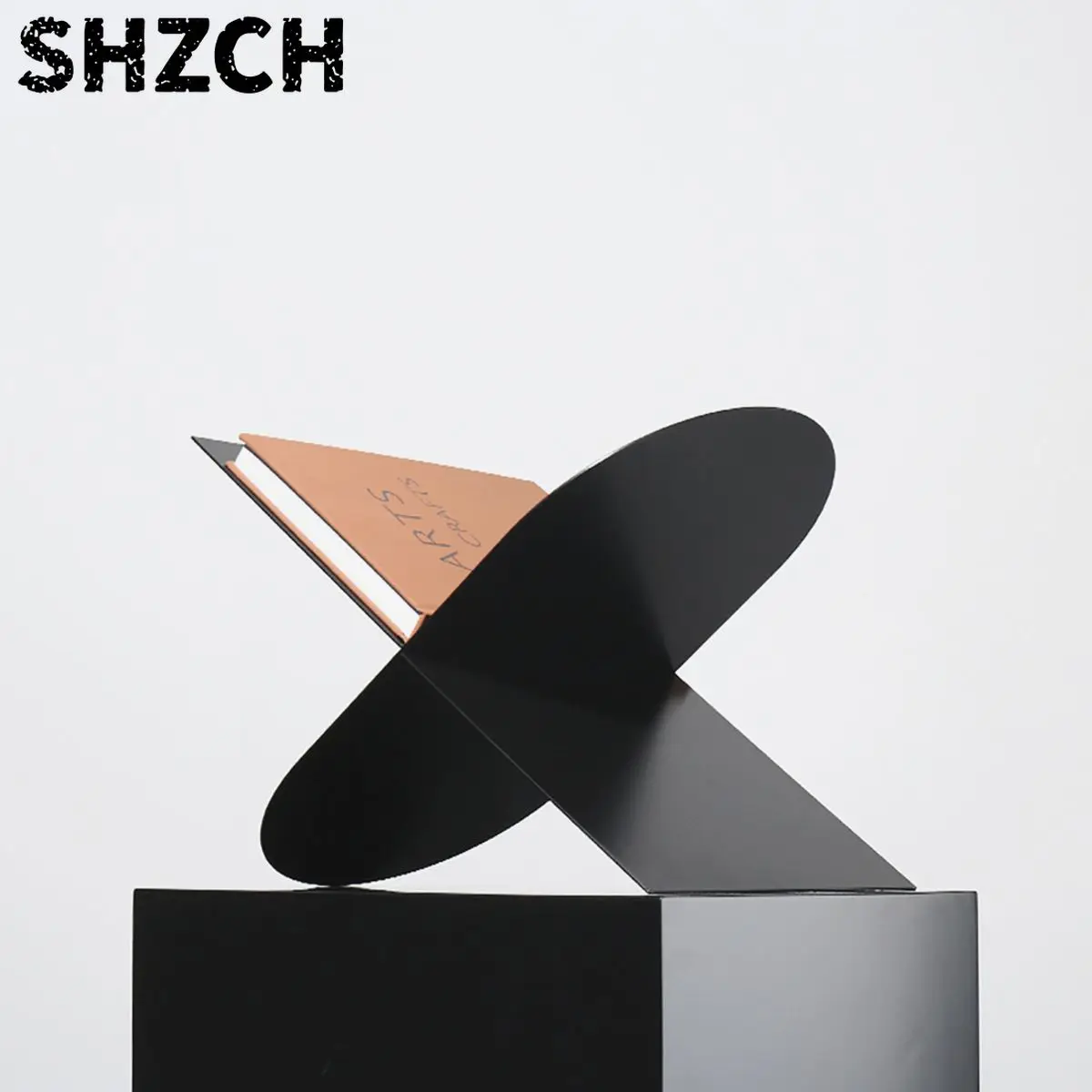 Custome Black Geometric Metal Articles Office Study Room Bookshelf Album Holder Nordic Table Decoration