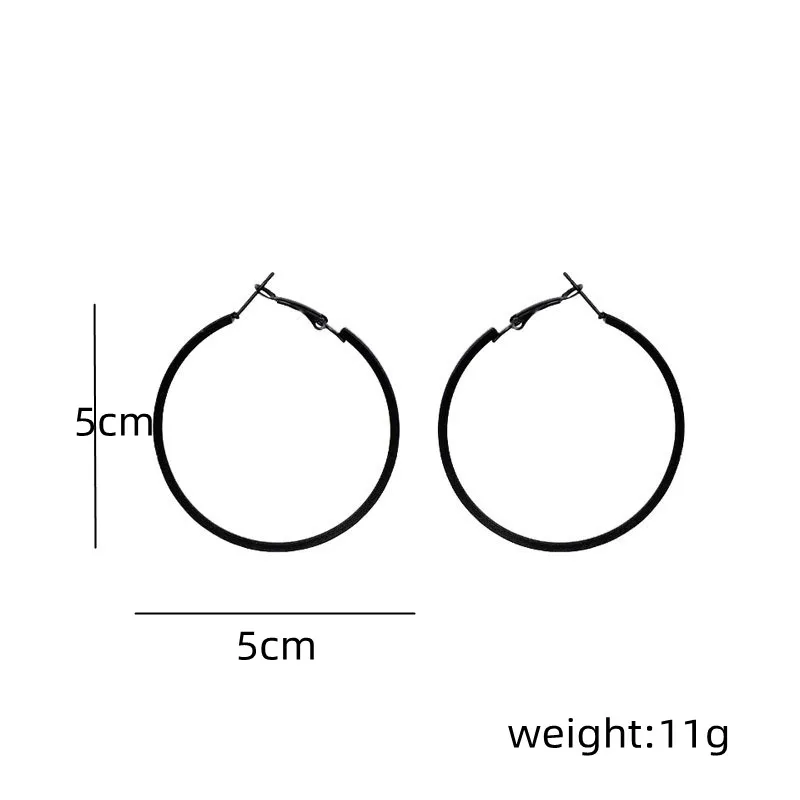 Women Black Hoop Earrings Geometric Circular Circles Jewelry for Ladies Vintage Round Earrings Baking Varnish Ear Decorations