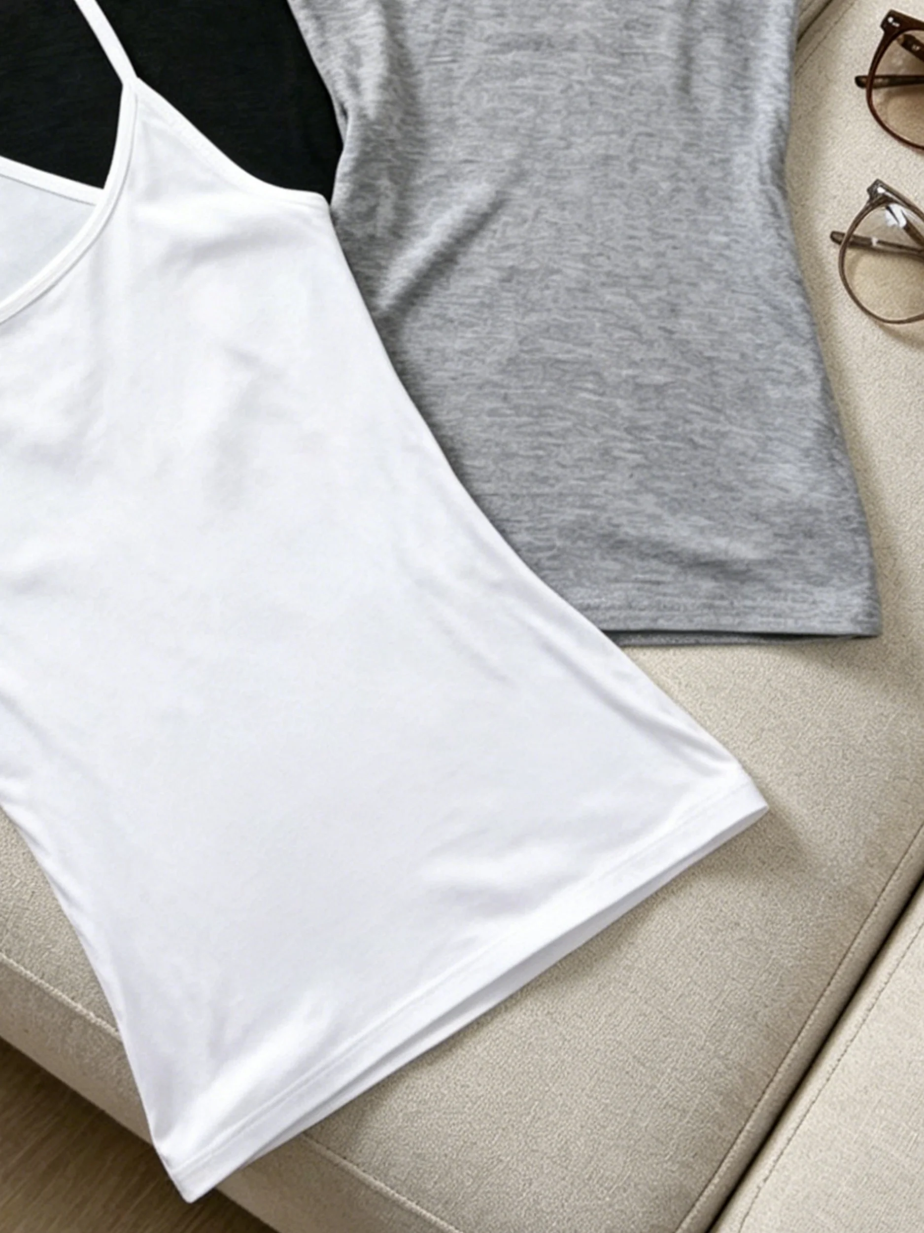 3 Pack Women U Neck Y-Back Spaghetti Strap Camisole Solid Slim Basic Tank Top For Inner Layering Daily Casual Outfit