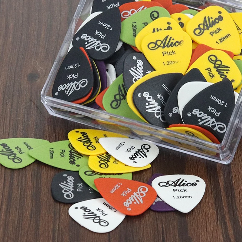 30/50PCS Random Mixed Colors Thickness Guitar Picks Box Packaged Plastic Plectrums Variety Packs Guitarist Music Lovers Gift ZYF