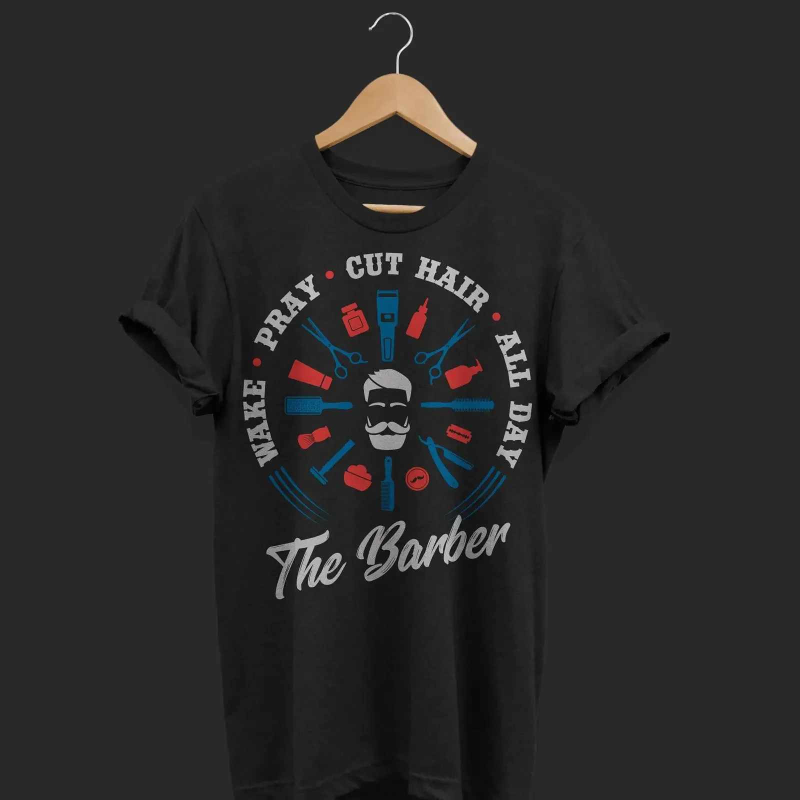 Camiseta divertida vintage para barberos: Despierta, Reza, Corta el pelo todo el día. Regalo para el Día del Padre en barbería. Estilo vintage lavado.