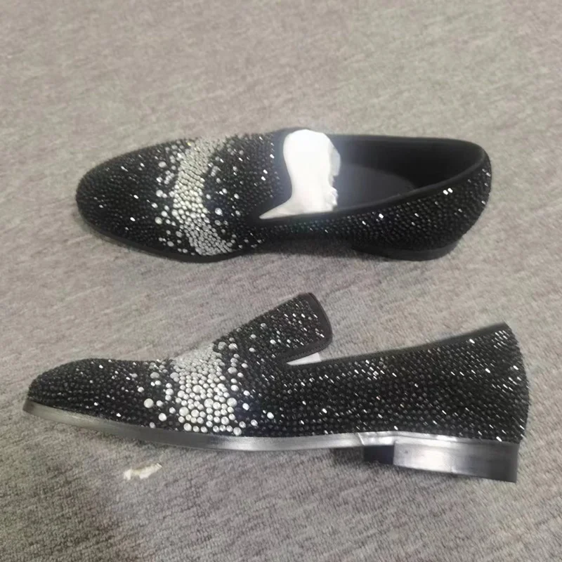 New Stylish Shining Rhinestone Loafers For Men Fashion Suede Shoes Man Dress Shoes Luxury Slip On Party And Wedding Shoes