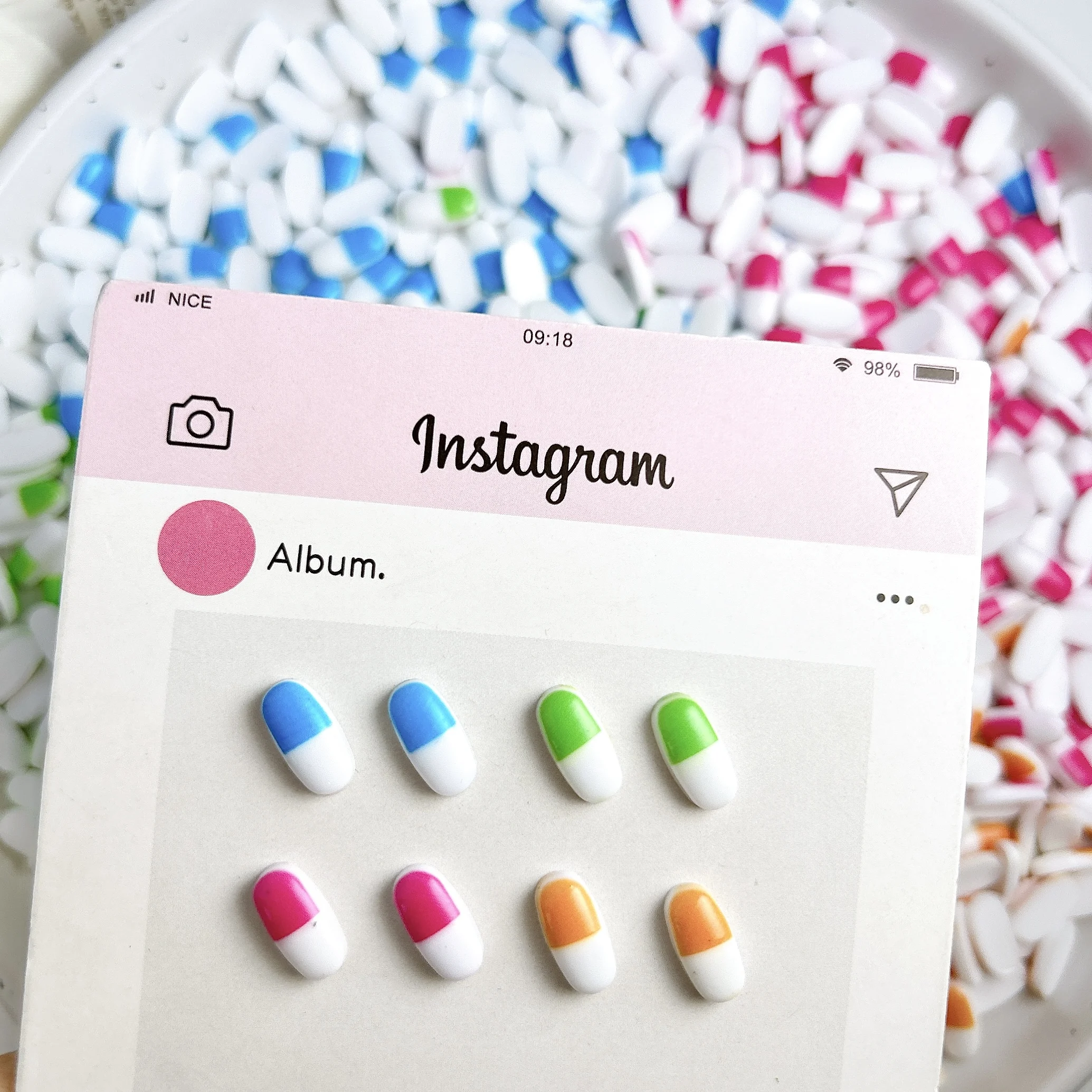 30 قطعة مبتكرة مقلد مضيئة كبسولة مسمار الفن زينة رائعتين الملونة حبة الراتنج مسمار السحر DIY بها بنفسك أجزاء مانيكير #4