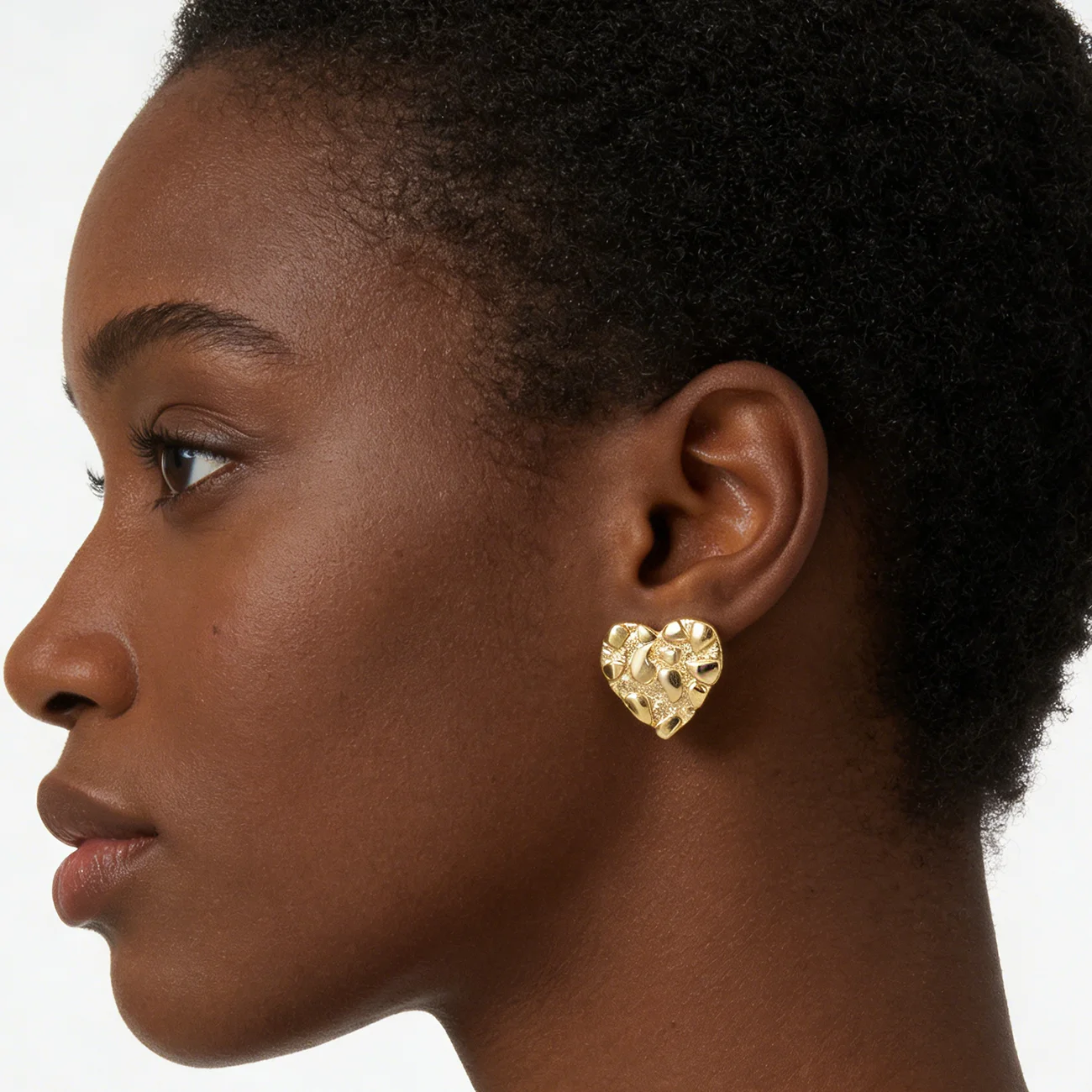 Size 10mm 12mm 14K Gold Plated Hip Hop Nugget Stud Earrings Irregular Heart Shape Fashion Jewelry for Men And Women