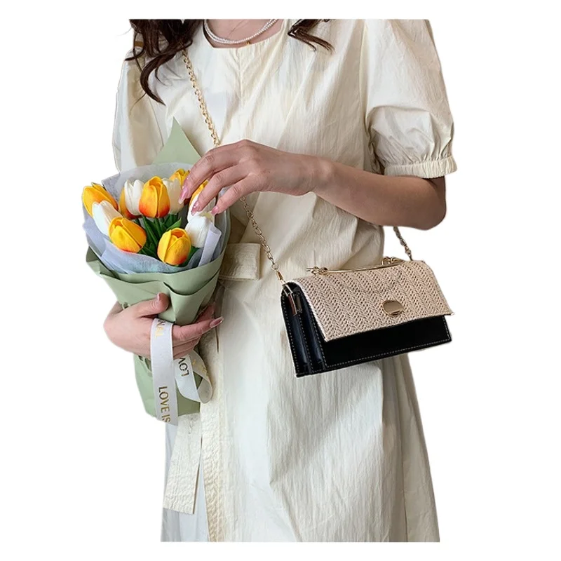 

2025 spring and summer new handbag small bag female new weaving fashion personality shoulder handbag girls senior feeling