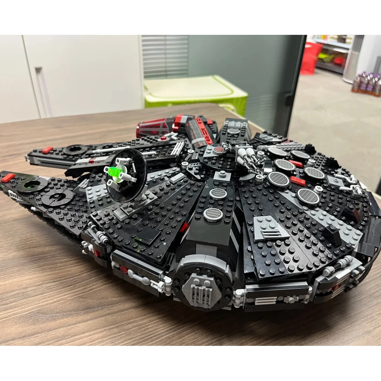 New MOC 1579PCS Falcon Black Aircraft Vehicle Dark Spaceship Model Home Ornament Building Blocks Holiday Gift