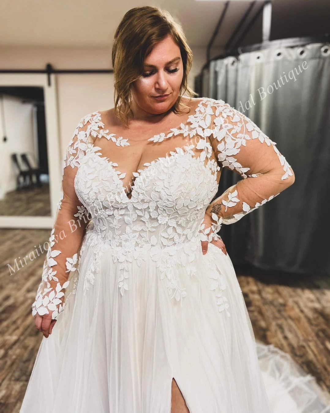 Vestido de casamento com mangas compridas, pescoço ilusório em linha A, boho, vestido de noiva moderno ao ar livre para noivas, trem de varredura longo, tamanho grande, 2024