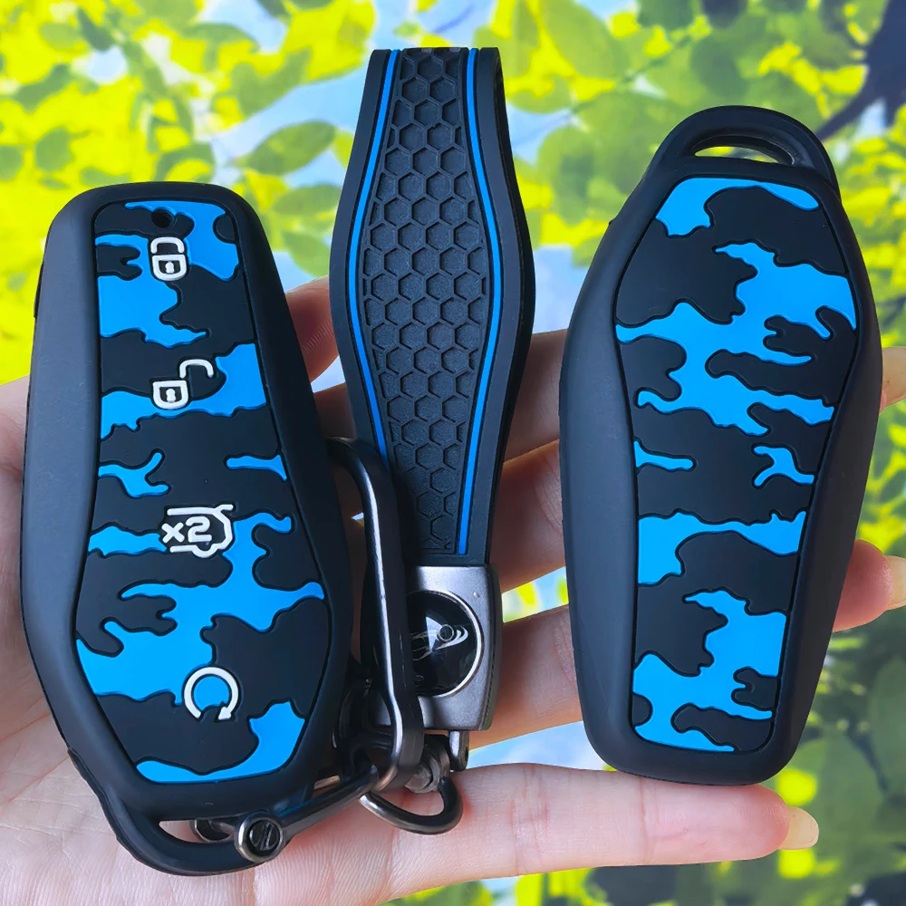 Soft Non‑Slip Silicone Car Remote Key Case with Keychain for BYD Atto 3 Han EV Dolphin 4‑Button Camo Pattern Fob Skin Cover