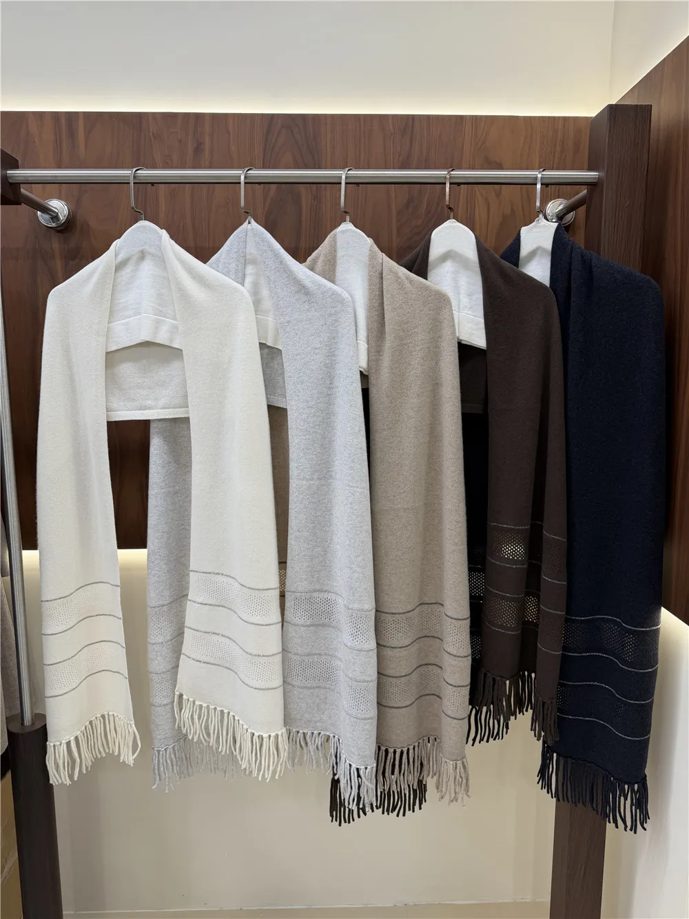 Women's 100% Cashmere Scarf – Winter Warm Neck Wrap with Beading and Tassels