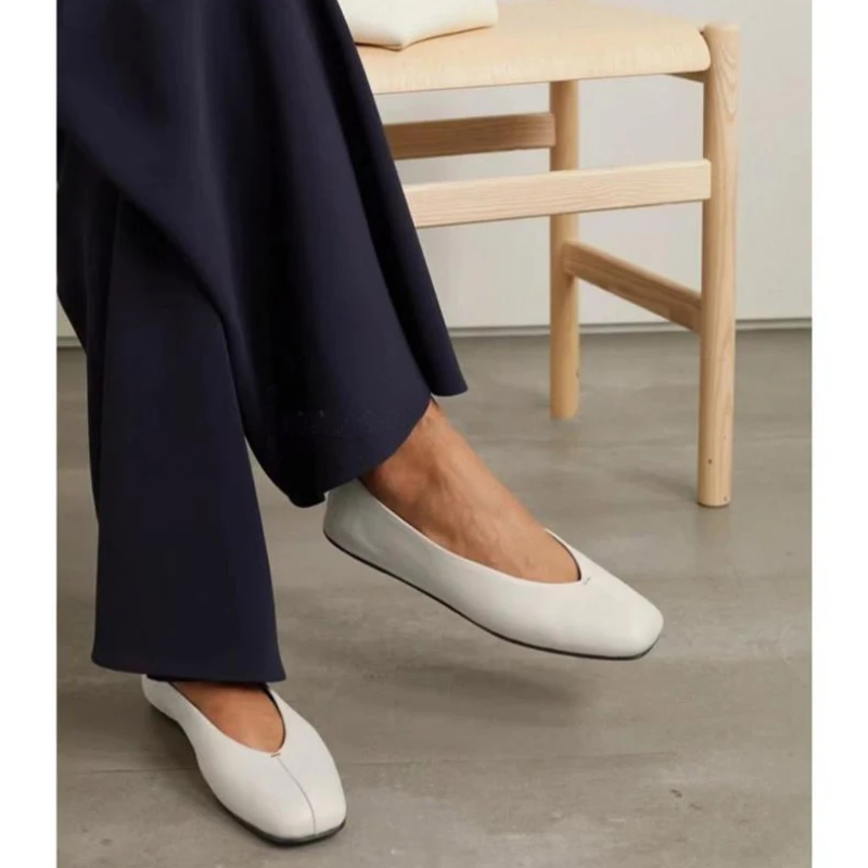 Spring/Summer New The One Step Soft Sheepskin Ballet Dancer Round Head Grandma Row Shoes Flat Bottom Casual Shoes