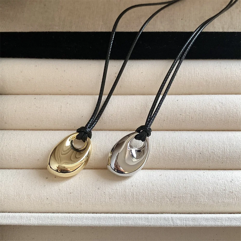 Punk Geometric Metal Irregular Pendant Necklace for Women Adjustable Leather Rope Sweater Chain Cool Trend Jewelry Accessories