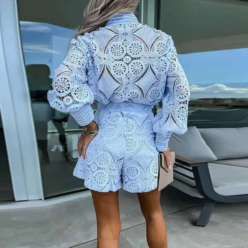 Lente shirt met lange mouwen Borduren Shorts Broek Pak Mode Vrouwen Effen Kantoor Bijpassende Elegante Kant Holle Tweedelige Set