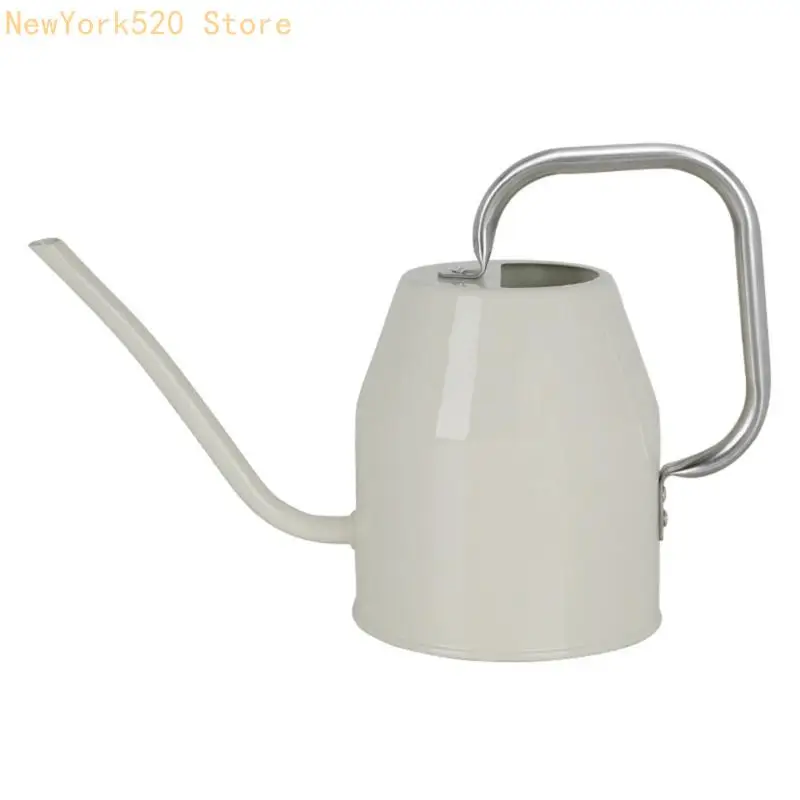 Comfort Handle Aluminum Watering Can Accurate Irrigation Device Ensuring Easy Use for Seniors and Beginners in Horticulture