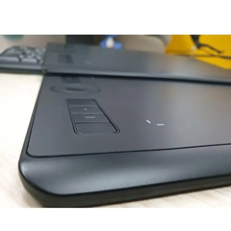 Y1UB Dustproof Protector Film Fit for  Intuos Pth460 27x14cm Screen Protector