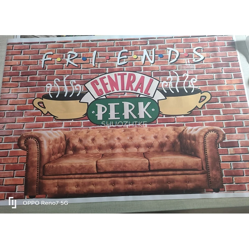 เพื่อนปาร์ตี้ Central Perk กําแพงอิฐการถ่ายภาพฉากหลัง Props Retro โซฟาเด็กธีมวันเกิดพื้นหลังสตูดิโอ QZ-25