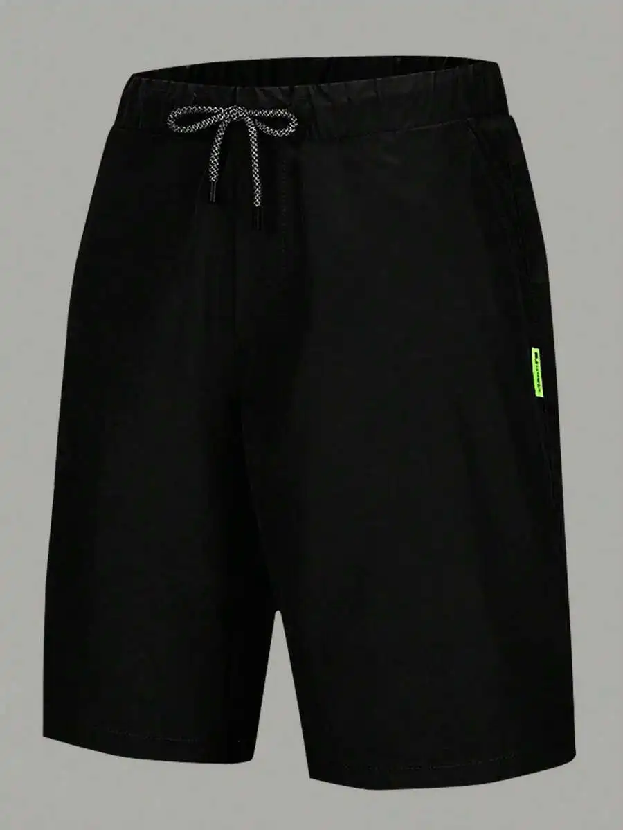 

Men Black Solid Drawstring Waist Shorts With Side Pockets And Neon Tag