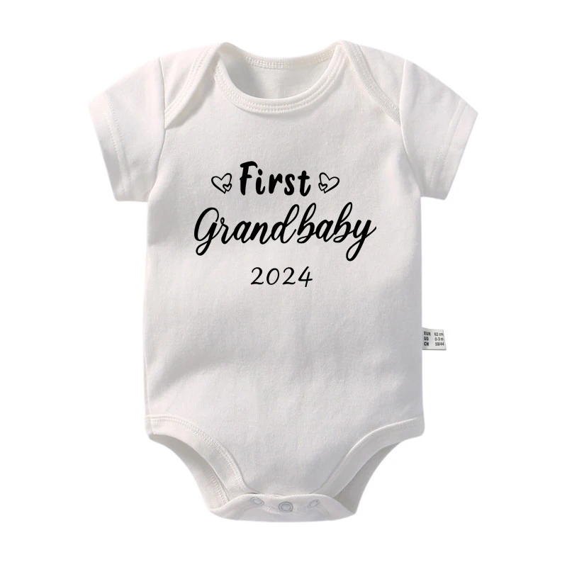 First Grandbaby 2024 Printed Announcement Newborn Baby Bodysuits Funny Boy Girl Short Sleeve Jumpsuit Gift for New Grandparents