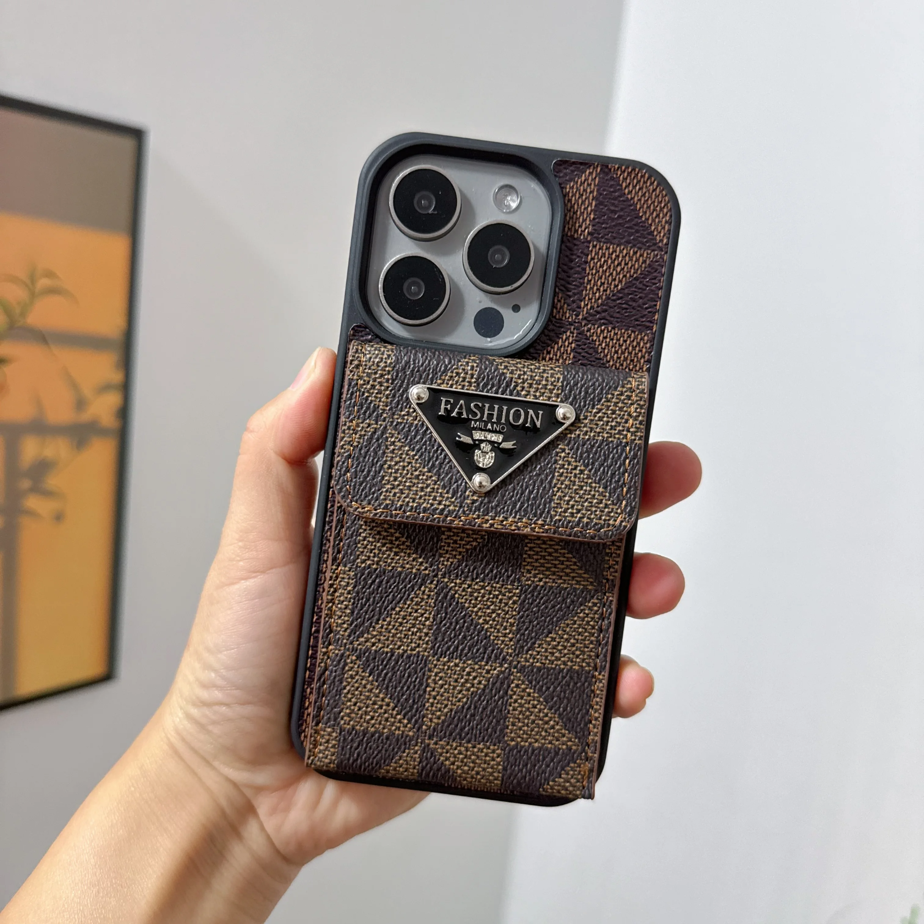 Luxury triangle Card package PU leather Case for iPhone 16 15 14 Phone Cover 15 14 13 12 11 Pro MAX Hard Shockproof Back Funda