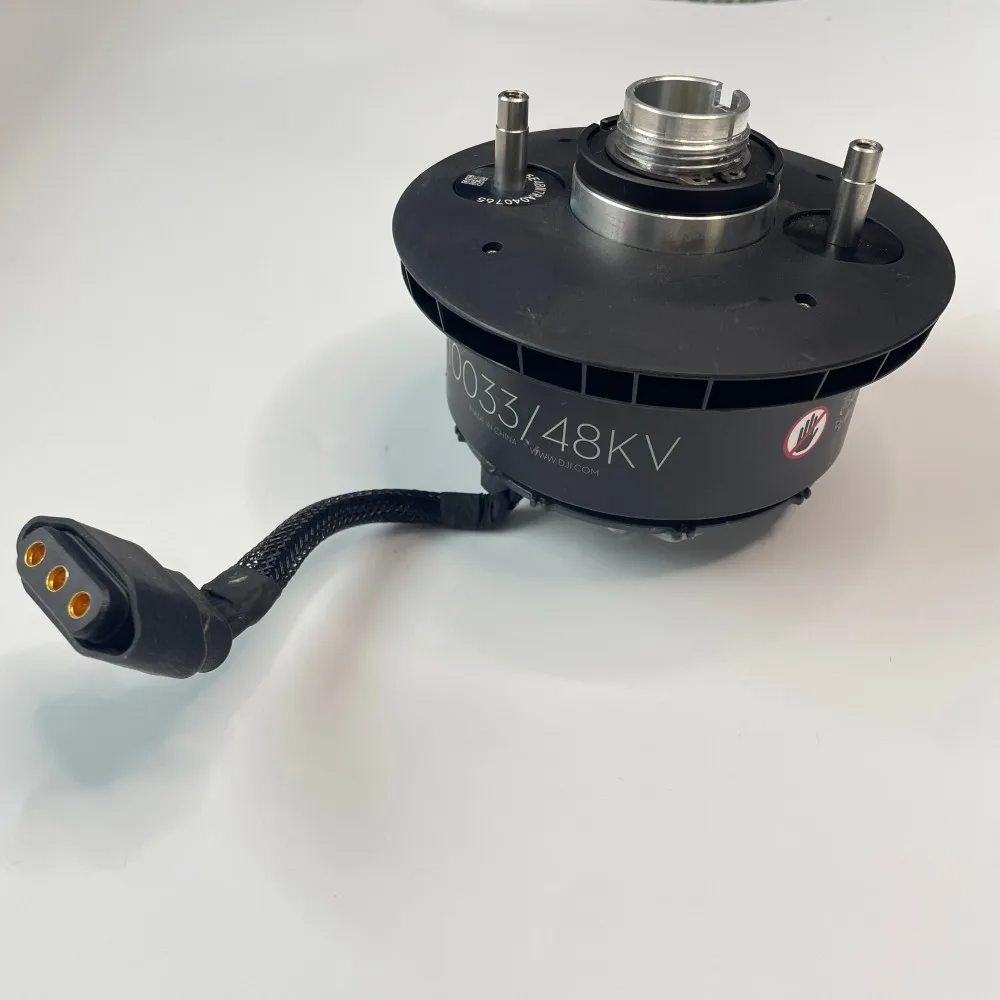 

Оригинальный мотор T50 БПЛА 10033/48 кВ для DJI Agras T50, аксессуары для сельскохозяйственных дронов, запасные части