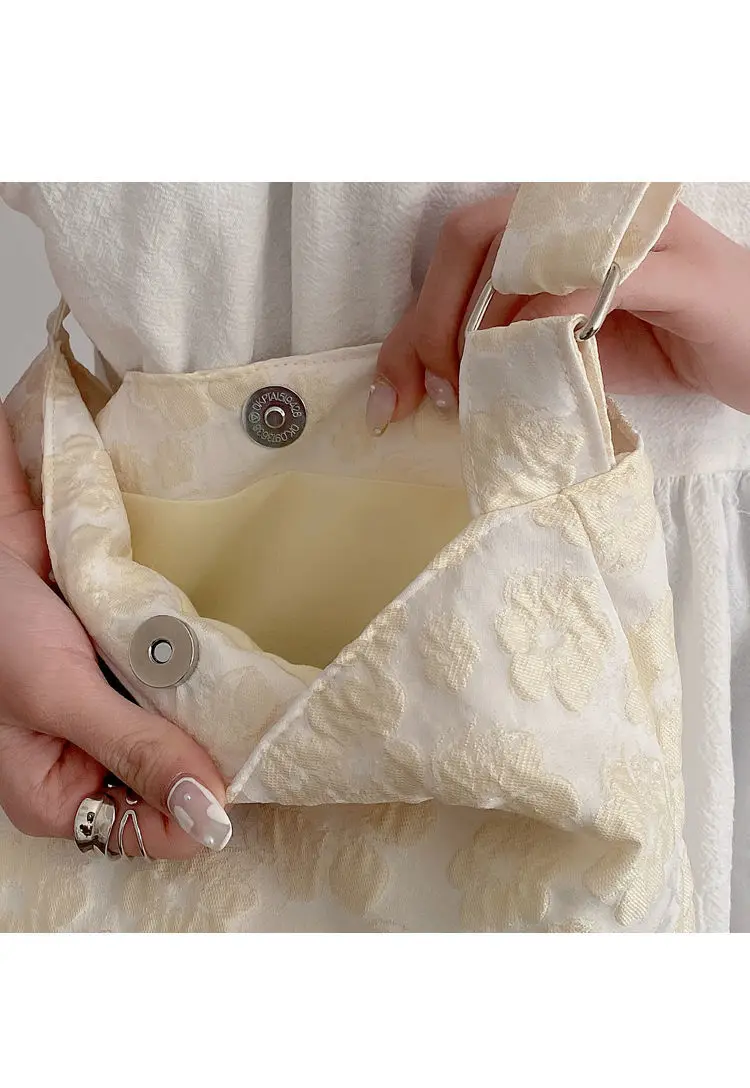 Retro Messenger Bag for Women Large Capacity Shoulder Bag Casual Tote Bag Ladies Handbag