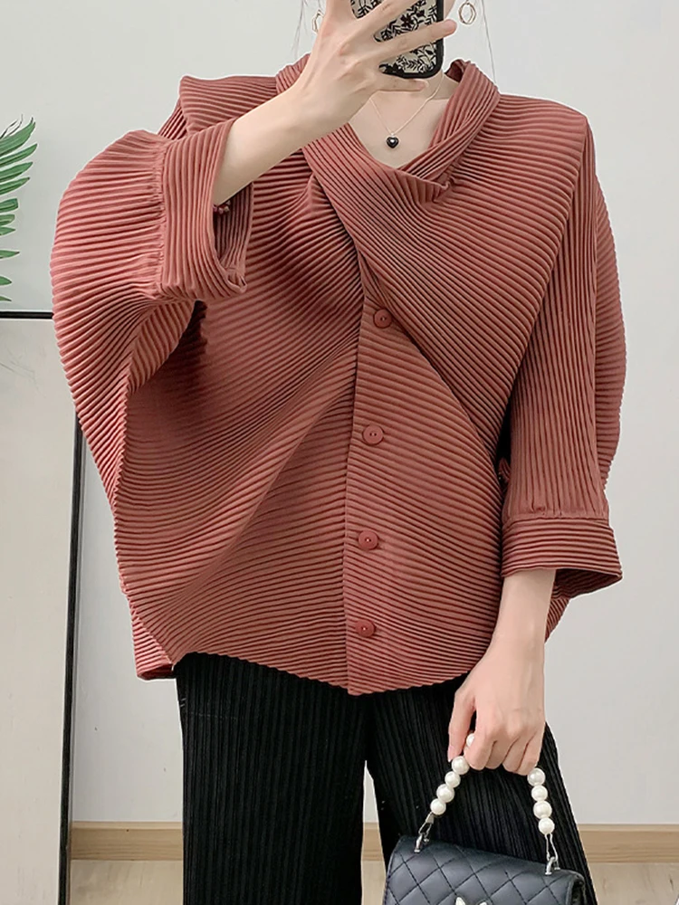 GVUW Pleated Scarf Collar Shirts Women Full Batwing Sleeve Single Breasted New 2024 Loose Solid Color Female Clothing 17G8609