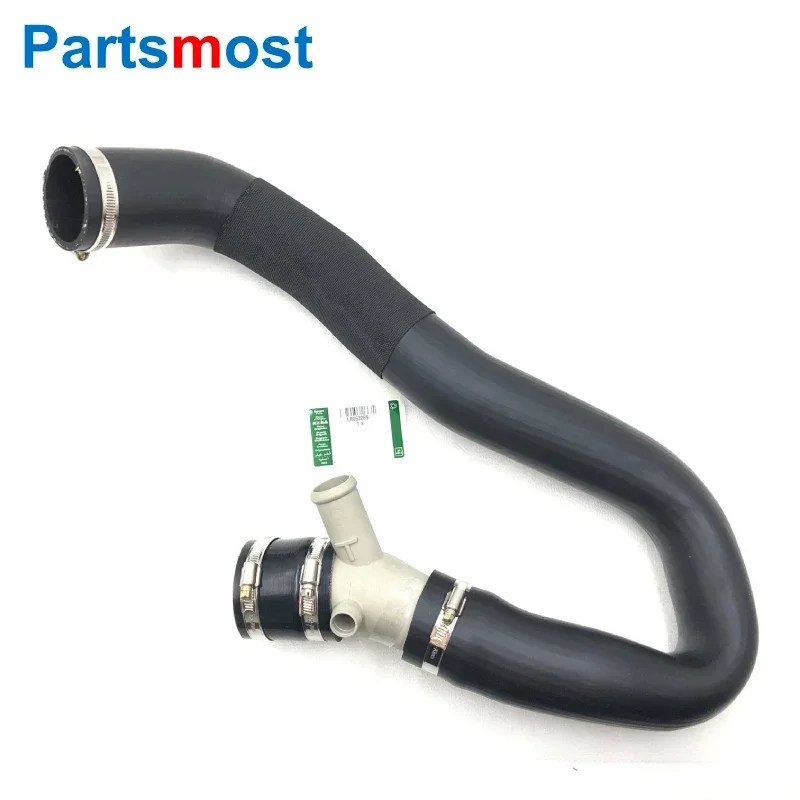 

LR024305 LR049730 LR063269 2.0L V6 PETROL INTERCOOLER AIR HOSE ASSEMBLY TO THROTTLE BODY FOR LAND ROVER RANGE ROVER EVOQUE 2012-