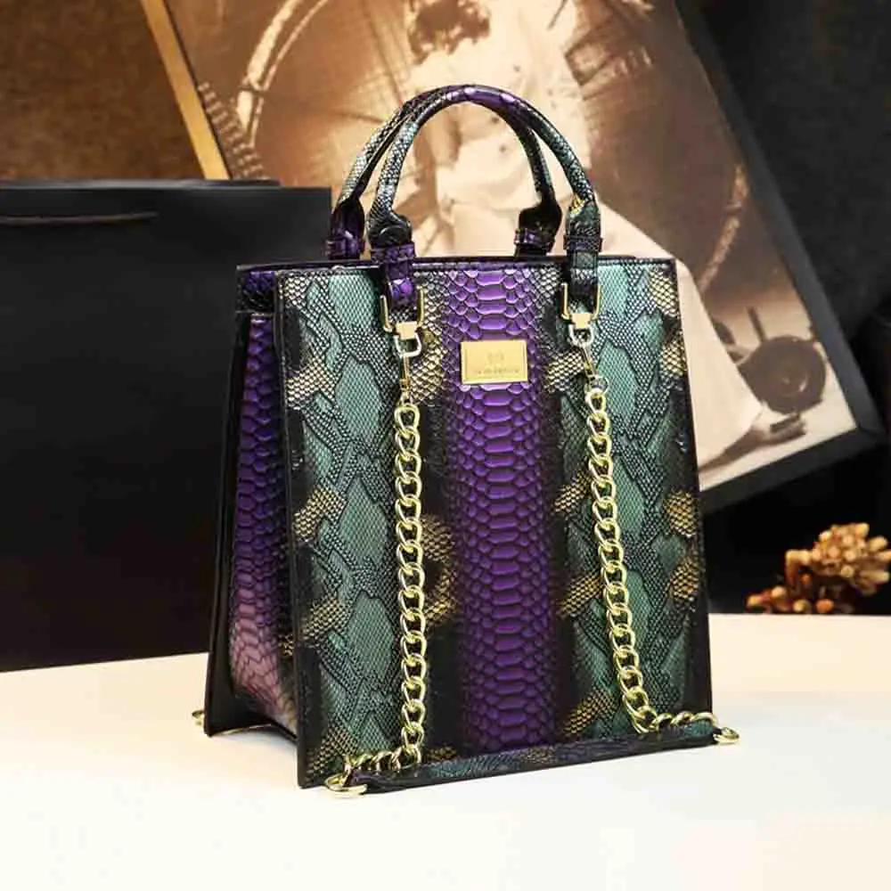 Fashion Noble Women Luxury Handbag High Grade Snake skin Pattern Summer Tote Bag Chic Ladies Crossbody Shoulder Purses 2023 New