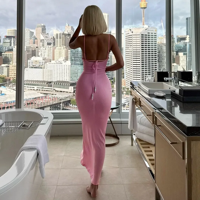 

TARUXY Backless Slim Spaghetti Strap Dress For Women Solid Fashion Sleeveless High Waist Long Dress Vacation Party Outfits Lady