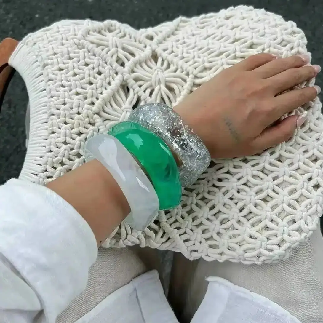 

Lacteo Retro Hyperbole Irregular Thick Resin Acrylic Bangles Women Fashion Punk Geometric Wide Bracelet Hand Accessories Jewelry