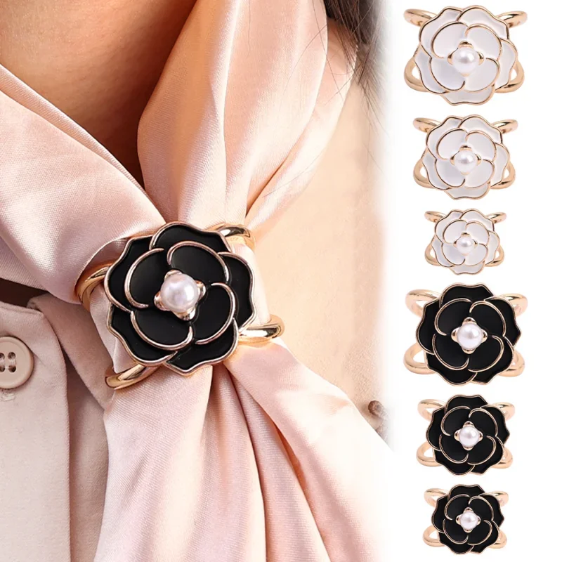 Fashion Pearl Floral Scarf Ring Clip for Women Flower Ring Buckle Fashion Metal Shawl Clip Buckle Brooch Lady Girls Accessories