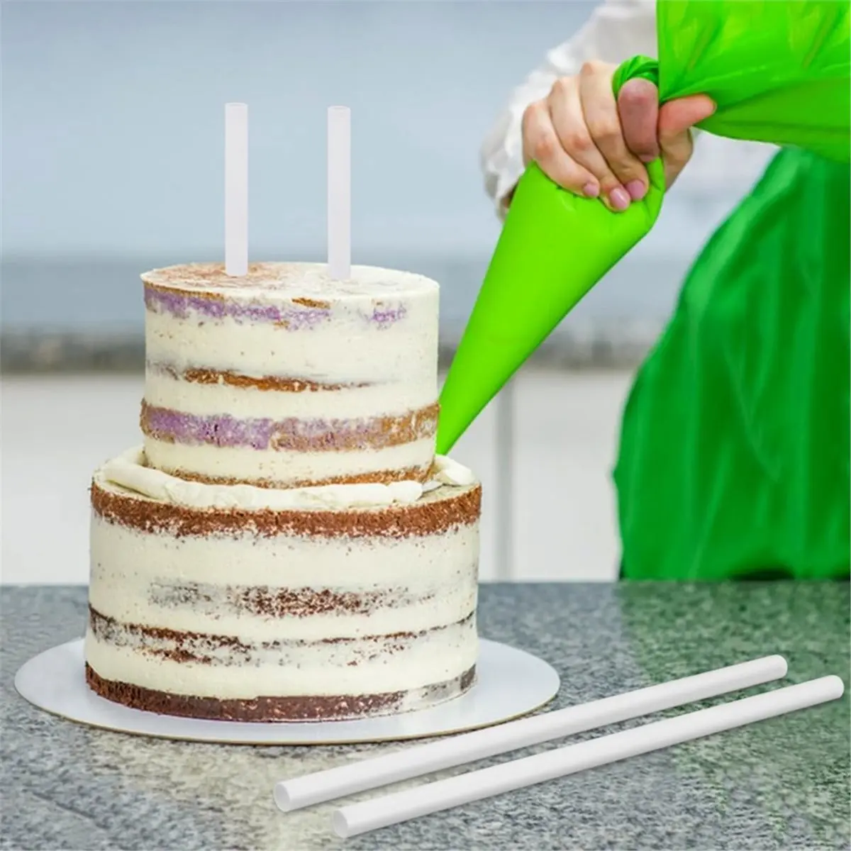 100 Pack Plastic White Cake Dowel Rods, Tiered Cake Construction Rods, Cake Stacking Supporting Rods, 0.4 Inch Diameter