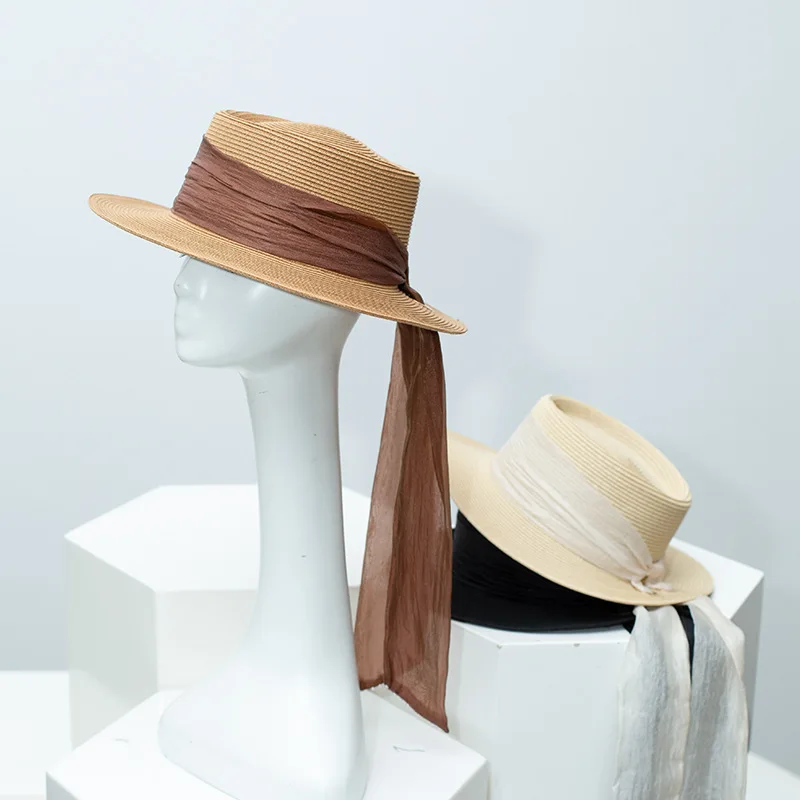 New Fashion Women's Travel Sunscreen Flat Top Boater Hat Female British Style Sunshade Holiday Light Beach Sun Straw Hat Gift
