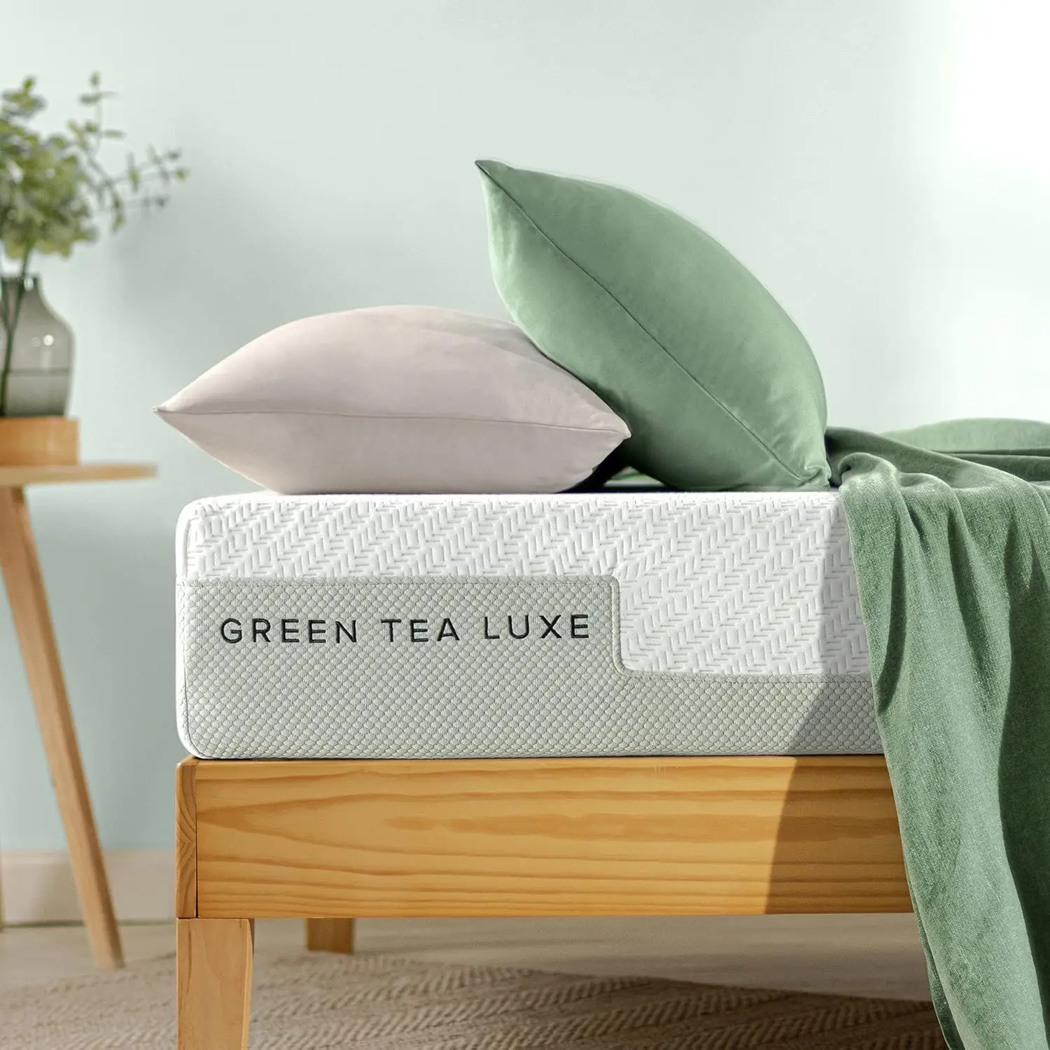 

8-Inch Green Tea Memory Foam Queen Mattress, Pressure Relief, CertiPUR-US, In-Box, Fresh & New, USA-Made