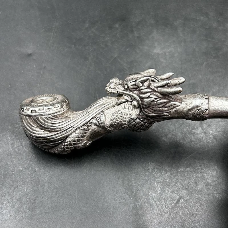 

Мини-тибетская серебряная трубка 3,9 дюйма, резная китайская табачная трубка с драконом, коллекционная