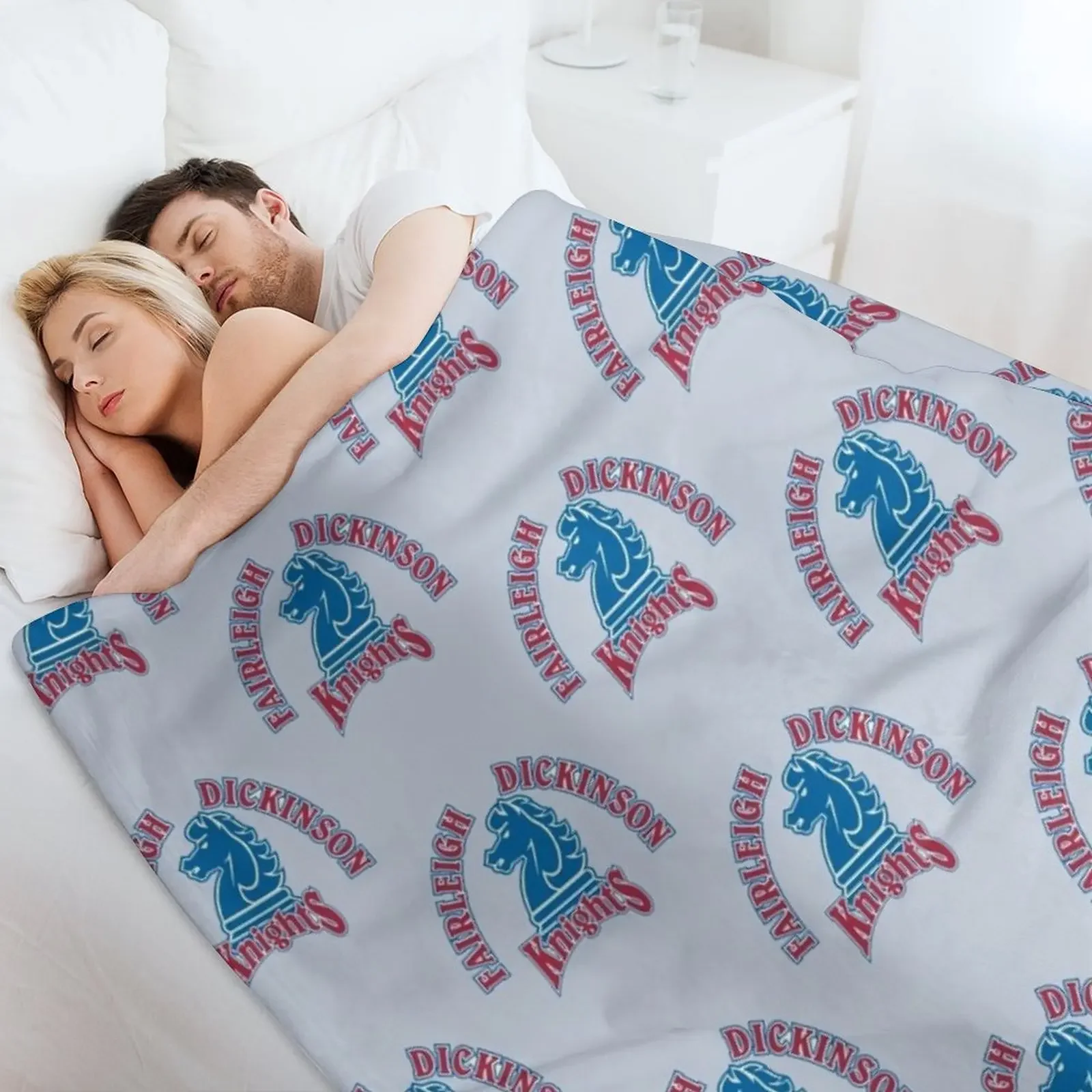 Fairleigh Dickinson Knights رمي بطانية سرير منقوشة الأربعاء نزهة فاخرة St البطانيات