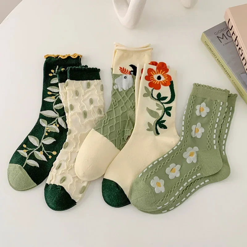 Women Socks Korean Japanese Style Cartoon Green Flower Harajuku Cute Kawaii Mid Tube Socks Breathable Casual Short  Cotton Socks