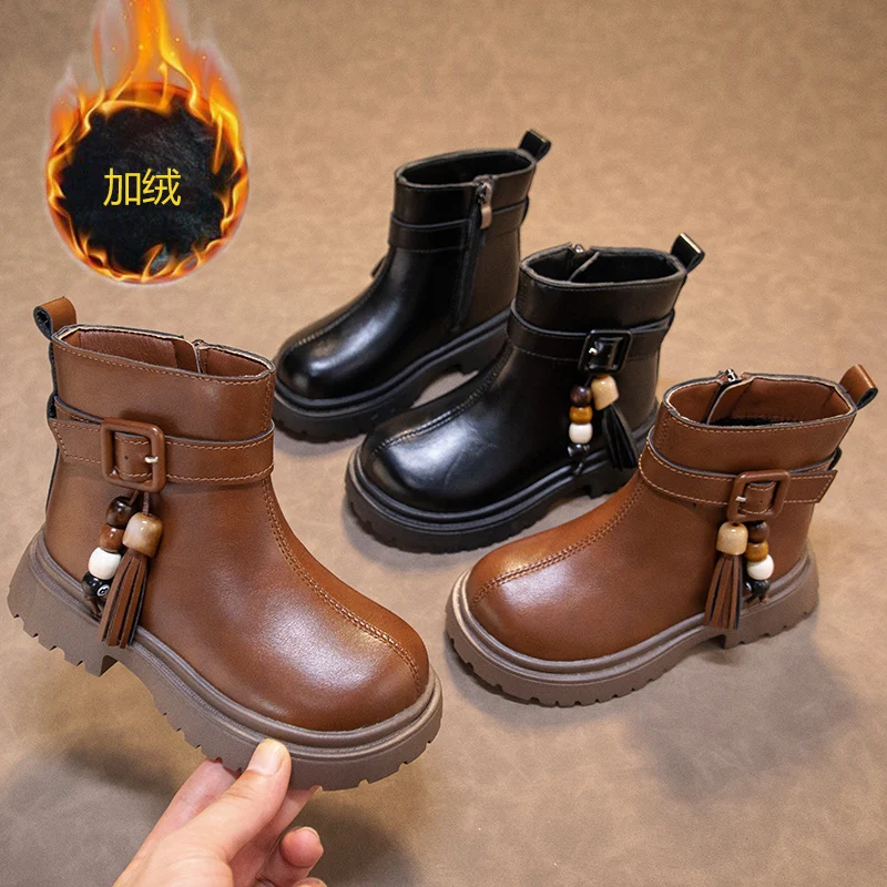 Bottes courtes en cuir pour enfants, chaussures d'hiver pour filles et garçons, nouveau Style à la mode, semelle souple, antidérapantes, polyvalentes, nouvelle collection 2025