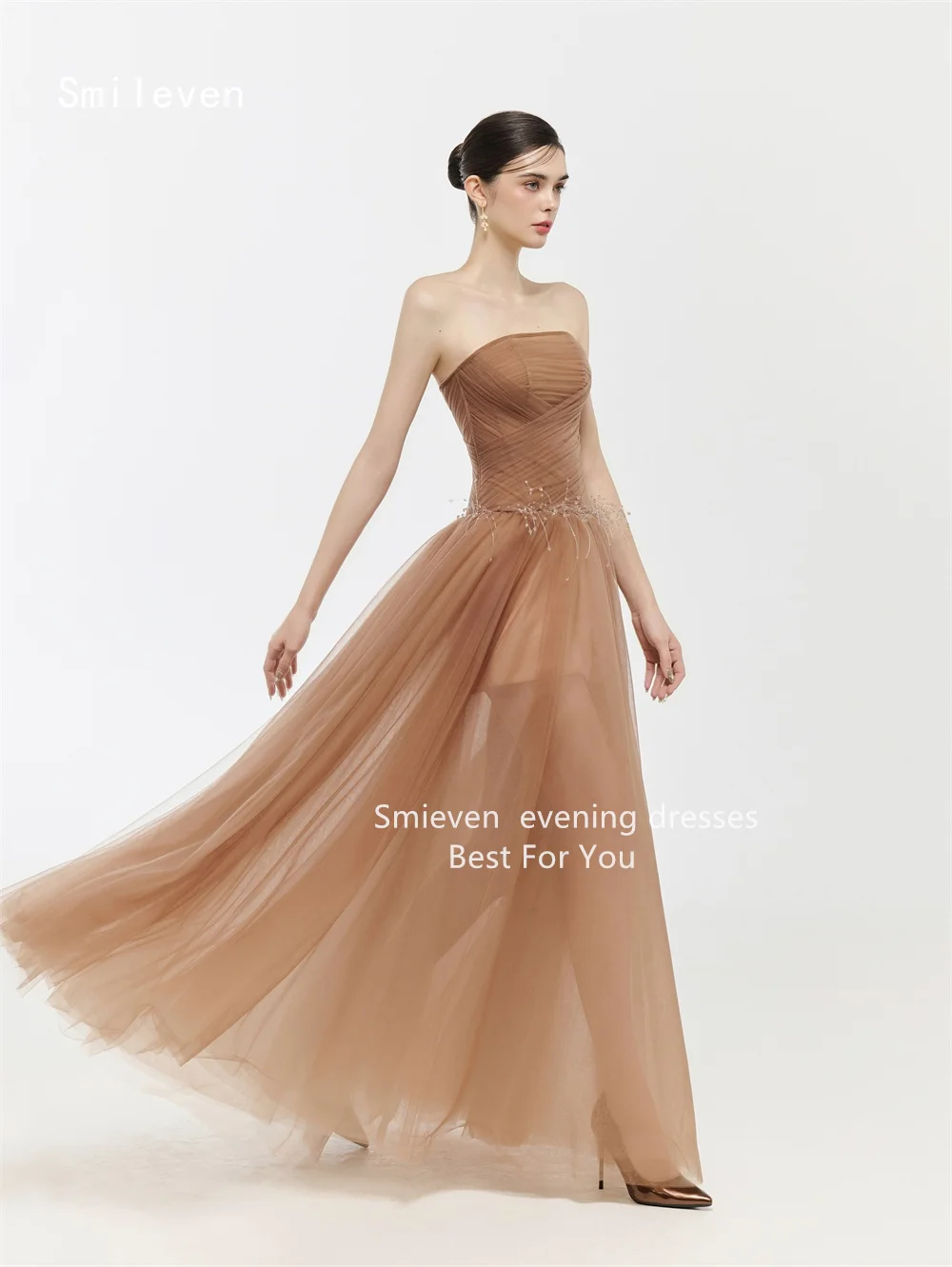 Smileven فستان فاخر على شكل حرف A للحفلات الراقصة الوهم بدون حمالات فساتين سهرة غير منتظمة طيات مناسبة أثيرية مخصصة 2026