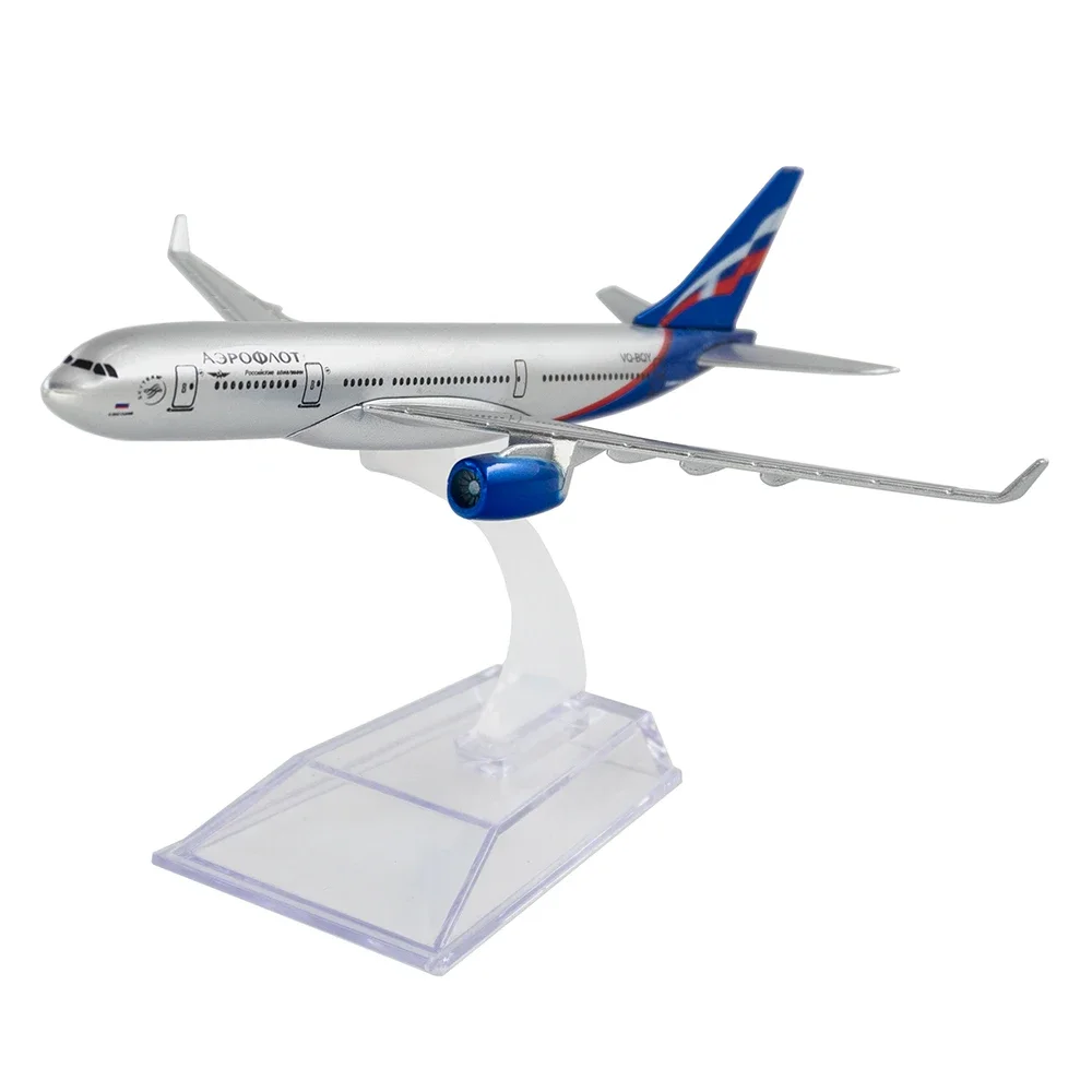 1/400 Scale Alloy เครื่องบิน Airbus a330 Aeroflot สายการบินรัสเซีย 16 ซม.เครื่องบินรุ่นของขวัญของเล่นสําหรับคอลเลกชันตกแต่ง