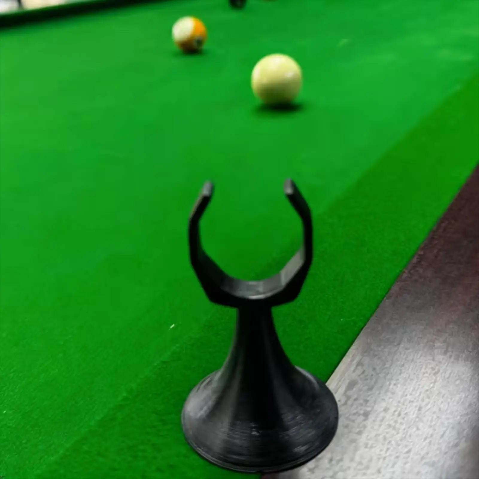 

Billiard Cue Hand Rest Easy to Use Practical Support Bracket Pool Cue Holder Universal Ergonomic Billiard Hand Rest Lightweight