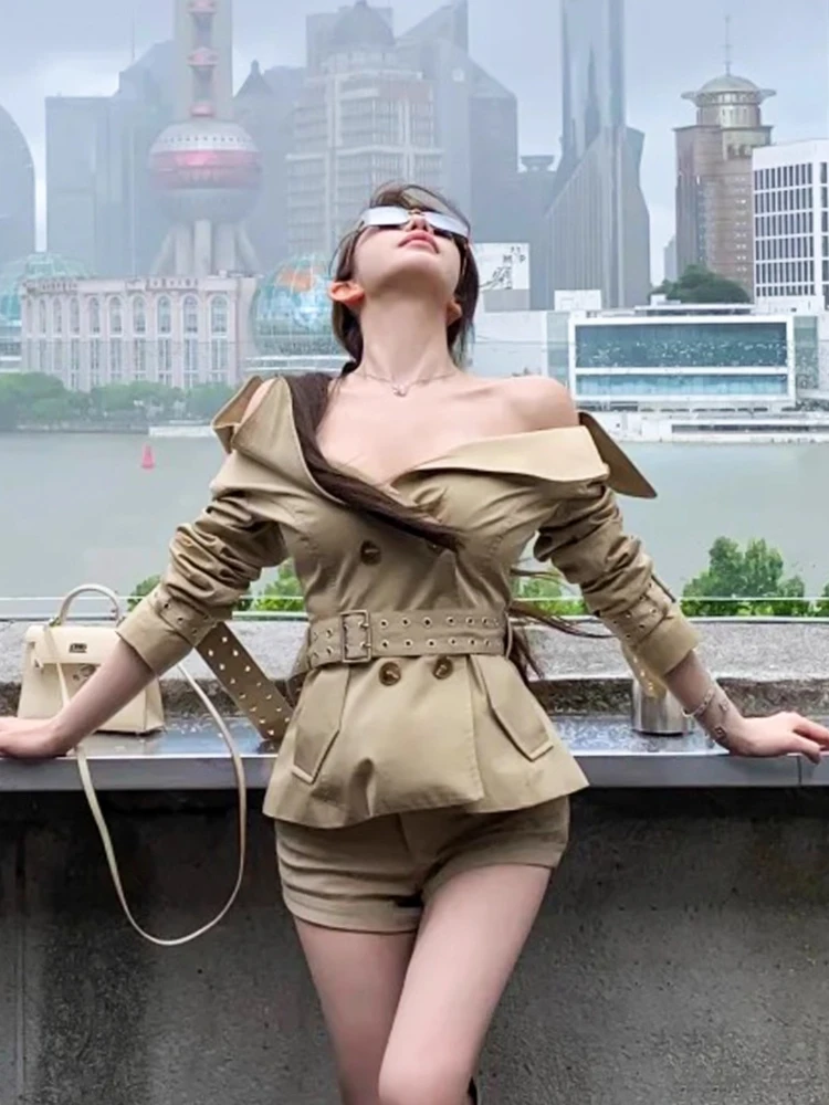 2025 novo conjunto de 2 peças de alta qualidade cáqui grande lapela curto trench coat + shorts feminino outono elegante rendas jaqueta trespassado