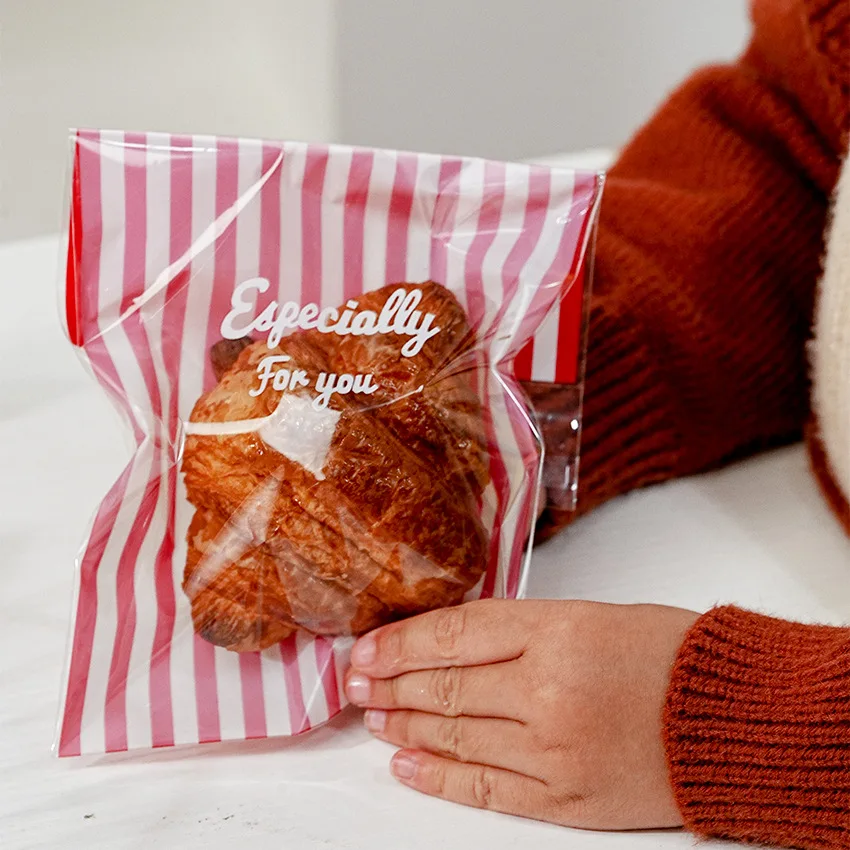 

200pcs Self-adhesive Plastic Candy Gift Bags Red Stripes Snack Bag Christmas Gift Bags for Biscuit and Cookie Birthday Party