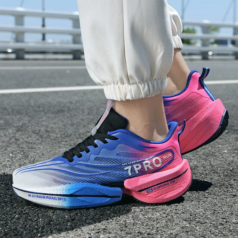 Scarpe da corsa sportive da maratona con piastra in carbonio da uomo, leggere e traspiranti, da donna, comode sneakers da allenamento antiscivolo per esterni