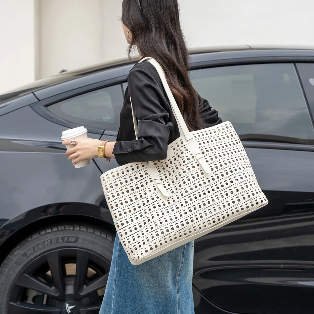 

Women's Cow Real Leather Shoulder Bag Female Hollow Natural Cowhide Soft Handbags Ladies Designer Luxury Retro Crossbody Bags