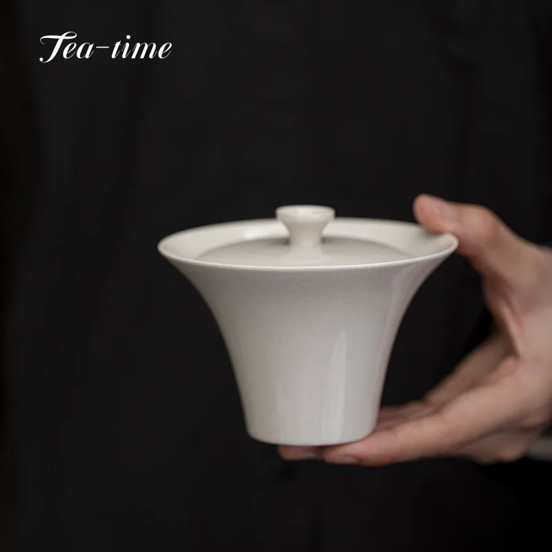 

Pure Hand Gaiwan Ceramic Tea Tureen 150ml Grass Ash Covered Bowl Gaiwan Porcelain Cup Two Talents Bowl With Lid Kungfu Tea Set