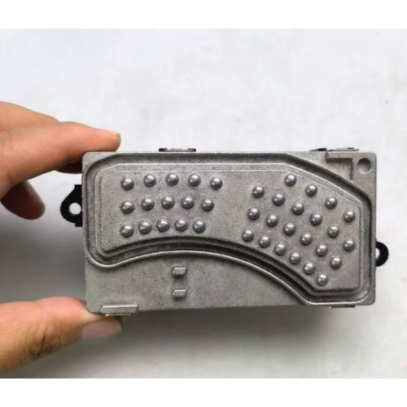

Blower Resistor Air Conditioner Fan Heater Controller for Audi A6L C6 China Brand 4F0 820 521 A
