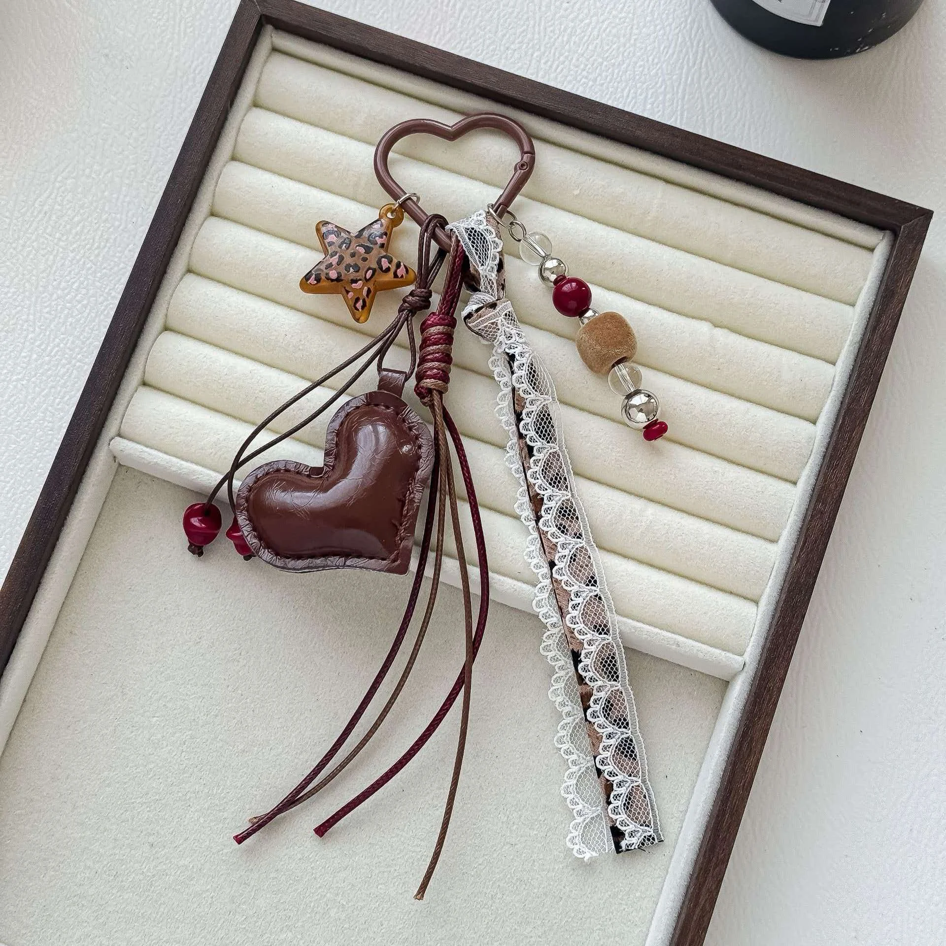 Vintage leather heart-shaped bag pendant keychain autumn and winter coffee colored bag hanging