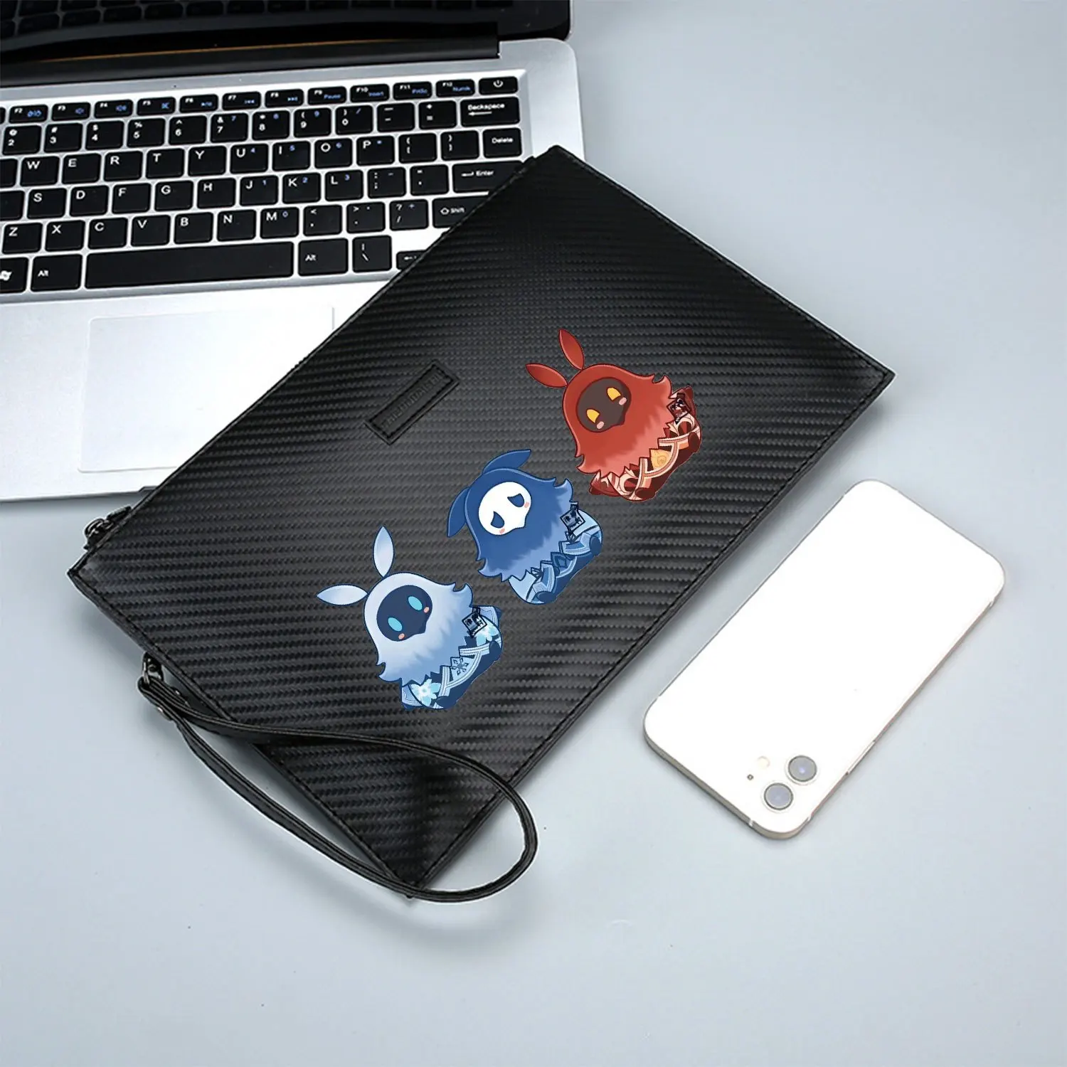 حقيبة يد رجالية أنيقة مطبوعة من البولي يوريثان ذات طابع كرتوني لطيف وعملية للحمل اليومي