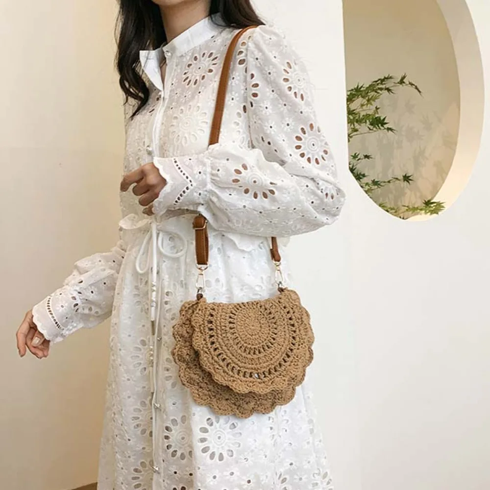 

Flower Edge Cotton Thread Woven Bag Hollowed Out Large Capacity Straw Crossbody Pouch Lightweight Breathable